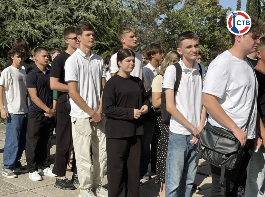 Живые аллеи памяти появились в СевГУ в День солидарности в борьбе с терроризмом Живые аллеи памяти появились в СевГУ в День солидарности в борьбе с терроризмом
