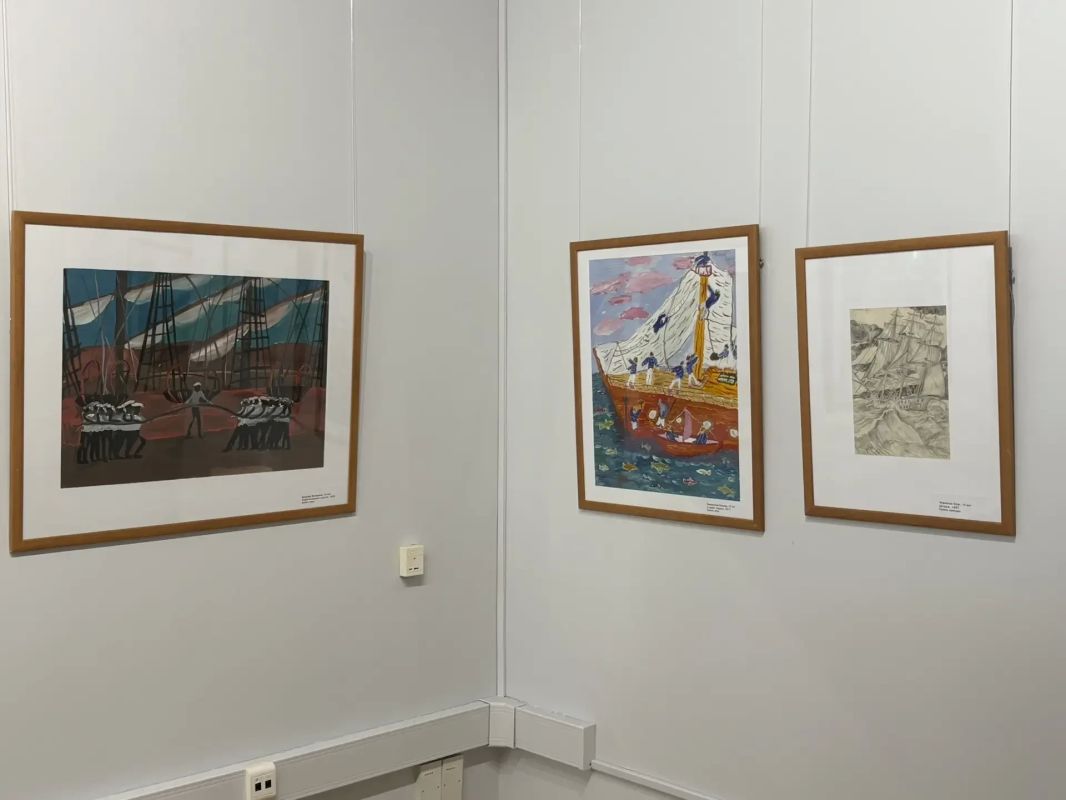 «Город русских моряков»: выставка работ юных севастопольских художников открылась в павильоне Михайловского замка «Город русских моряков»: выставка работ юных севастопольских художников открылась в павильоне Михайловского замка