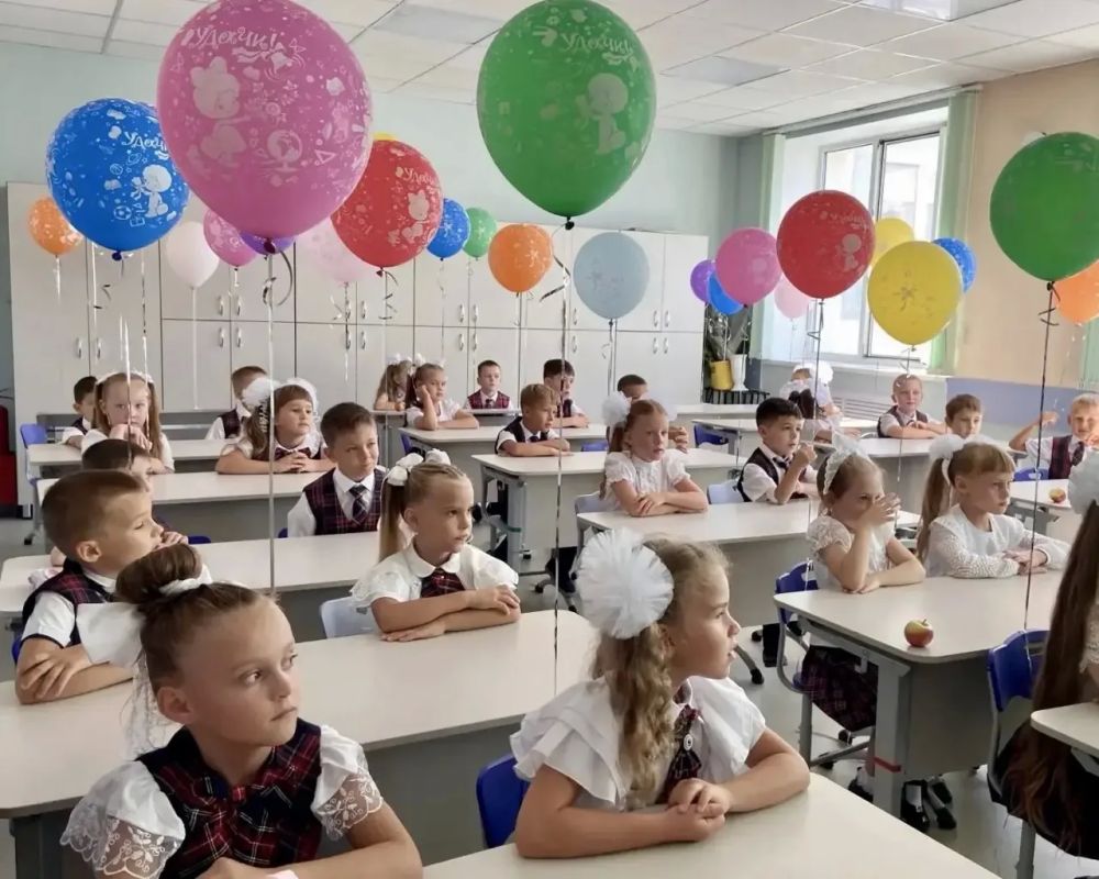 Позади первая учебная неделя Позади первая учебная неделя