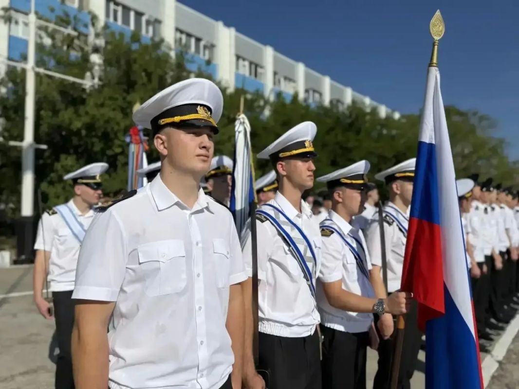 Севастопольская детская морская флотилия имени имени Адмирала Флота Советского Союза Н.Г. Кузнецова – кузница кадров Севастопольская детская морская флотилия имени имени Адмирала Флота Советского Союза Н.Г. Кузнецова – кузница кадров