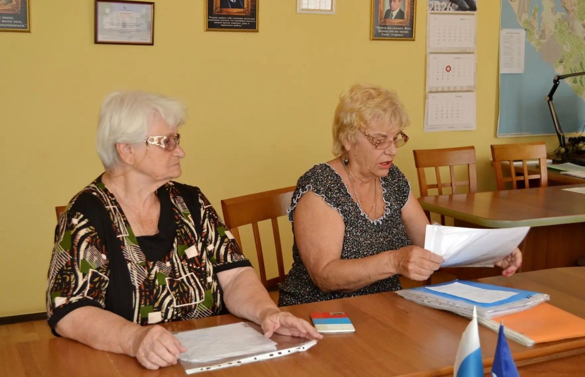 Сегодня, 10 сентября 2026 года, заместитель прокурора города Севастополя Евгений Кадамов провел выездной личный прием жителей Гагаринского района в помещении местной администрации Сегодня, 10 сентября 2026 года, заместитель прокурора города Севастополя Евгений Кадамов провел выездной личный прием жителей Гагаринского района в помещении местной администрации