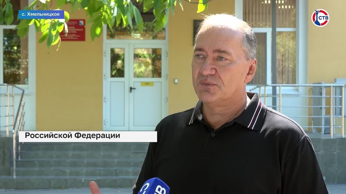 Дмитрий Белик: «В школах Балаклавского округа все условия безопасности соблюдены» Депутат Госдумы Дмитрий Белик проверил, как организована безопасность детей в школах №36 в Хмельницком и №17 в Сахарной Головке