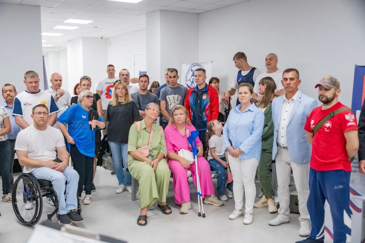 Накануне во Дворце водных видов спорта имени Галины Прозуменщиковой прошел день открытых дверей демонстрационно-просветительского центра по адаптивному спорту Каждый желающий узнал какие спортивные направления доступны в... Накануне во Дворце водных видов спорта имени Галины Прозуменщиковой прошел день открытых дверей демонстрационно-просветительского центра по адаптивному спорту Каждый желающий узнал какие спортивные направления доступны в...