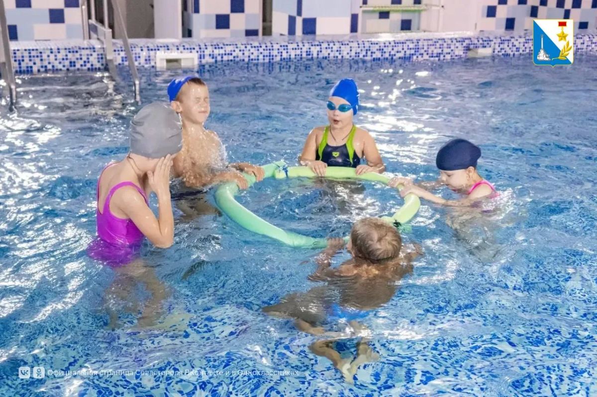 Вода, движение и море улыбок Вода, движение и море улыбок