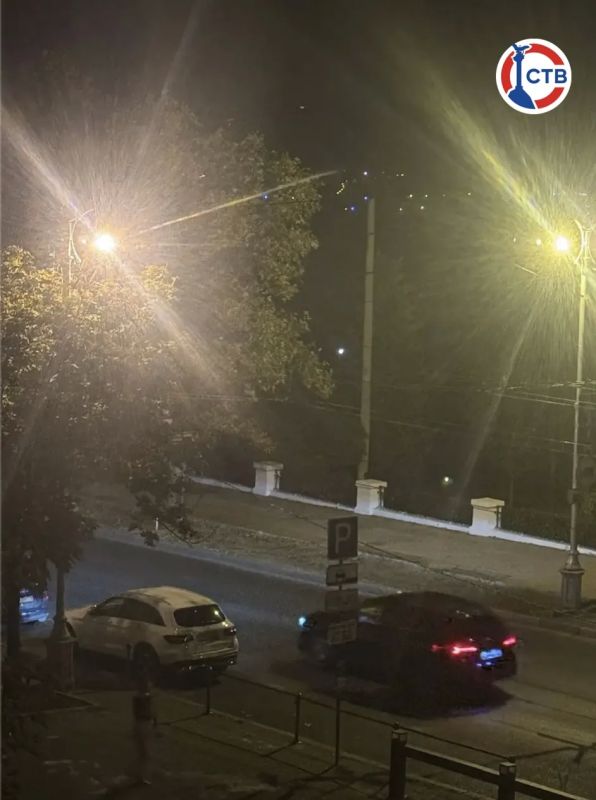 В Севастополе уже включили уличное освещение В Севастополе уже включили уличное освещение