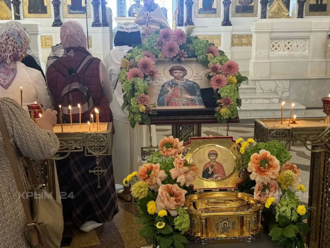 В Севастополе можно поклониться мощам Димитрия Донского В Севастополе можно поклониться мощам Димитрия Донского