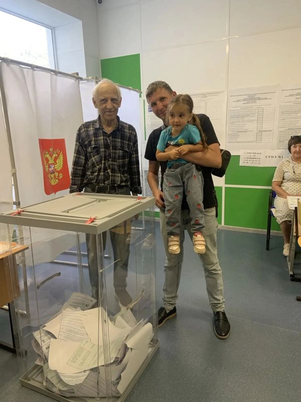 Первый день основного голосования завершён! Первый день основного голосования завершён!