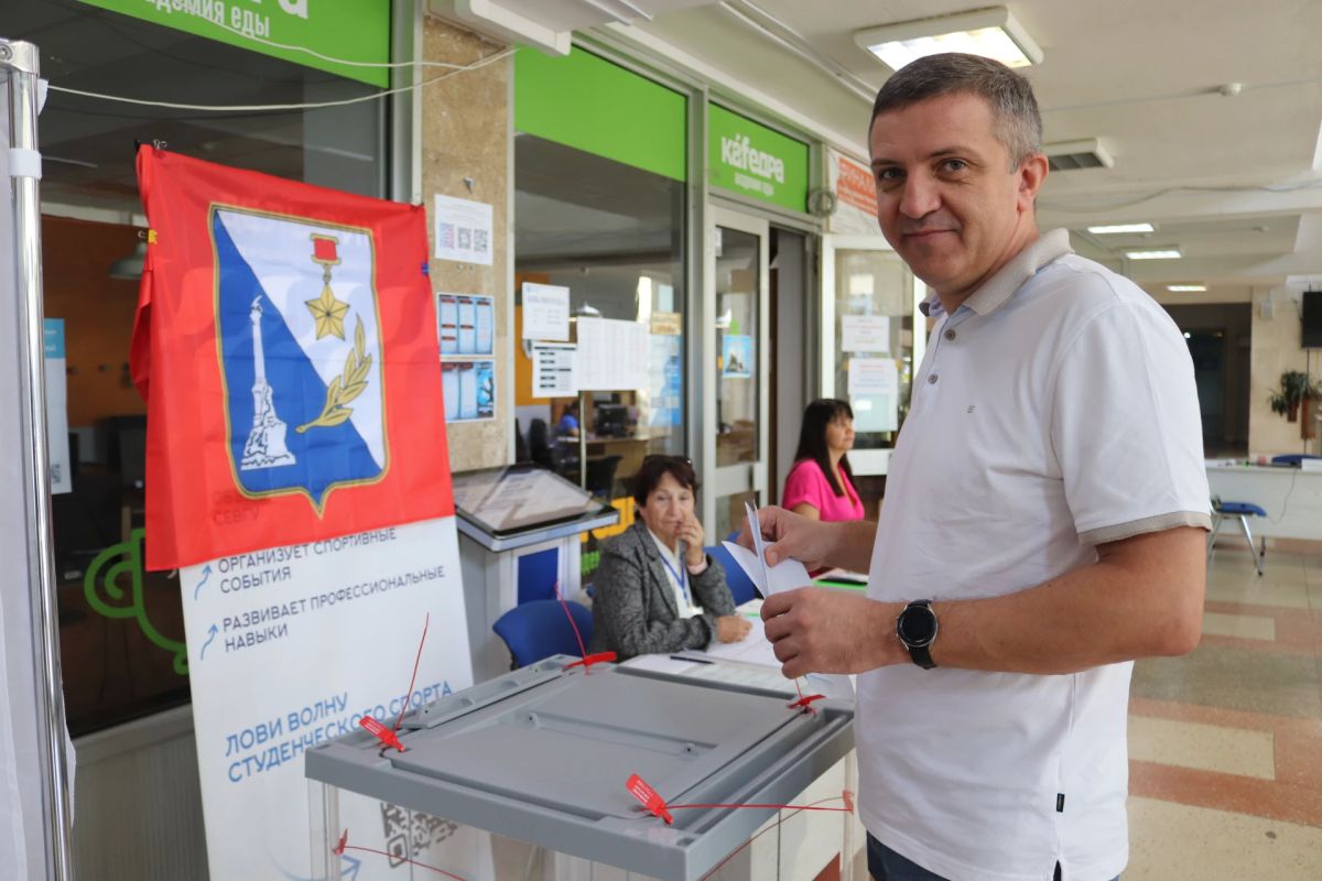 В Севастополе идет голосование на выборах депутатов Государственной Думы В Севастополе идет голосование на выборах депутатов Государственной Думы