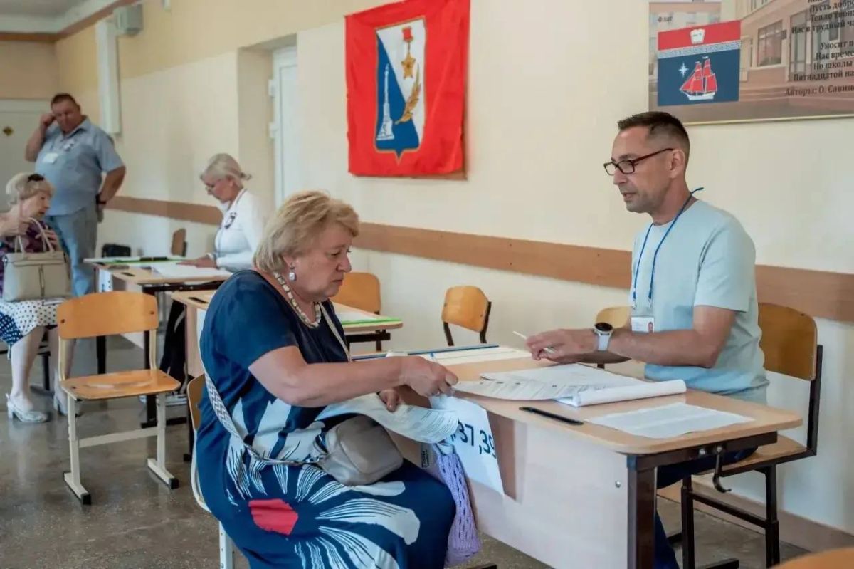 В Севастополе завершился первый основной день голосования В Севастополе завершился первый основной день голосования