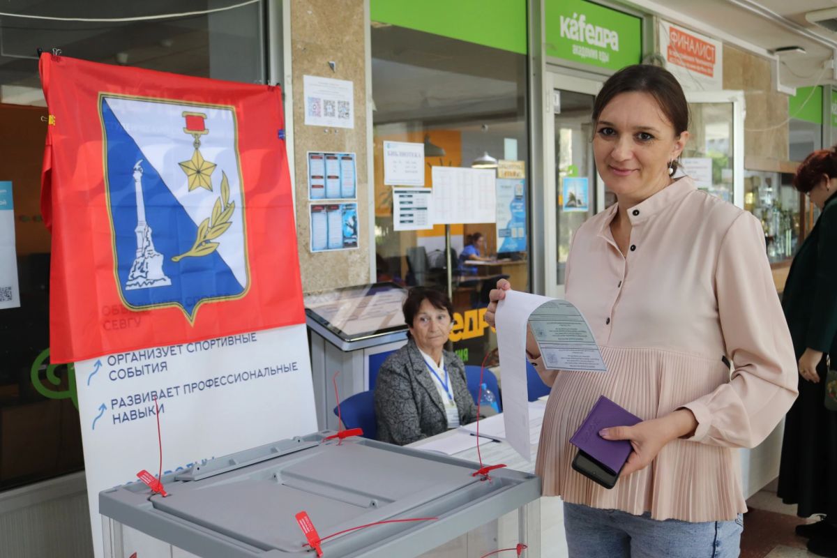 В Севастополе идет голосование на выборах депутатов Государственной Думы В Севастополе идет голосование на выборах депутатов Государственной Думы
