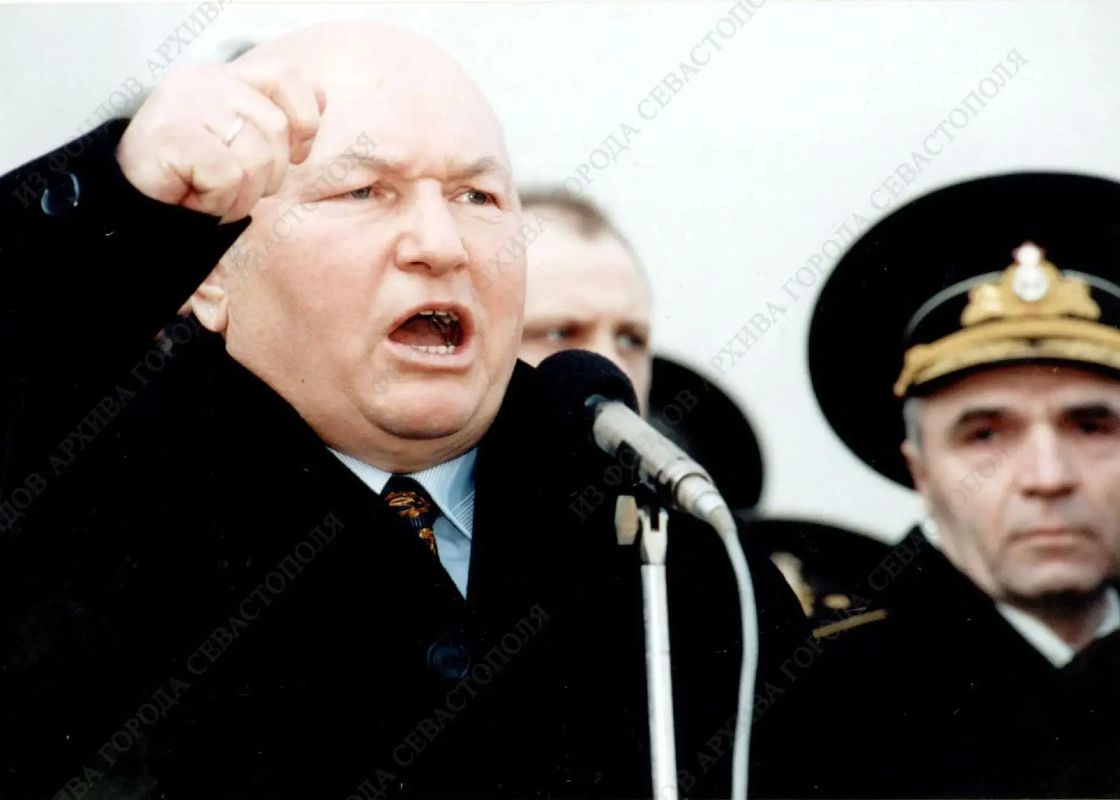 Михаил Развожаев: Сегодня Юрию Михайловичу Лужкову исполнилось бы 90 лет Михаил Развожаев: Сегодня Юрию Михайловичу Лужкову исполнилось бы 90 лет