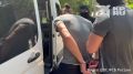 ФСБ поделилась видео задержания жителя Керчи за госизмену