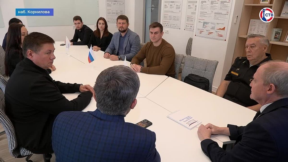В Штабе общественного наблюдения подвели итоги выборов в Севастополе За ходом голосования на участках следили 854 наблюдателя, 186 из них – от Общественной палаты города. В Штабе заявили, что голосование прошло без нарушений