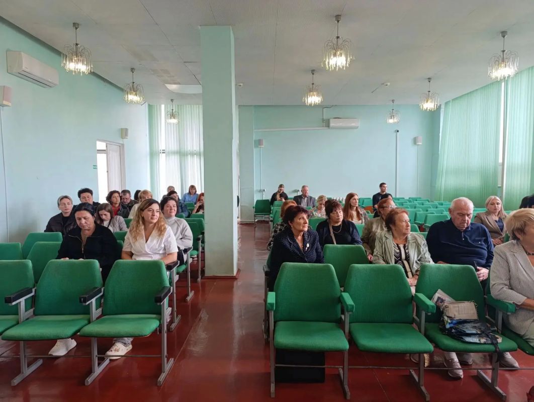В Севастополе состоялись открытые встречи руководства городских медицинских учреждений с жителями В Севастополе состоялись открытые встречи руководства городских медицинских учреждений с жителями