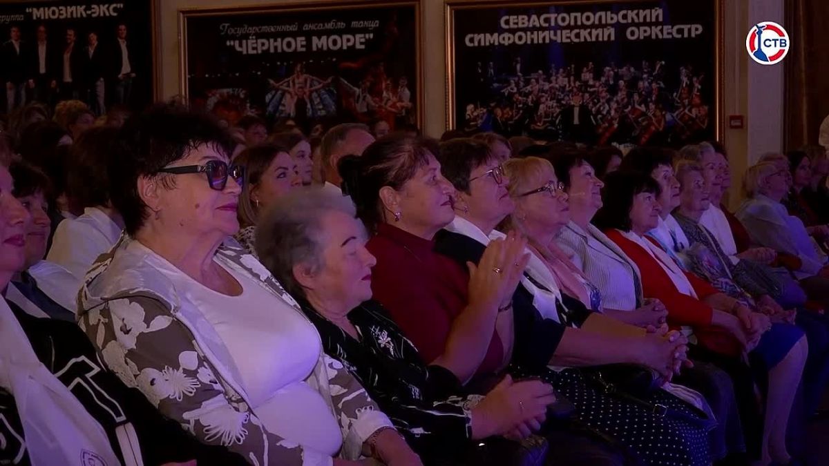 Благодарность за труд: в Севастополе наградили лучших работников дошкольного образования В преддверии профессионального праздника 76 воспитателей, педагогов и других сотрудников детских садовполучили благодарственные письма...