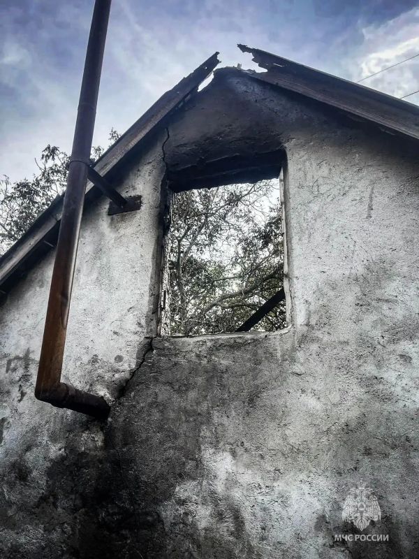 В Севастополе печь стала причиной первого пожара сезона В Севастополе печь стала причиной первого пожара сезона