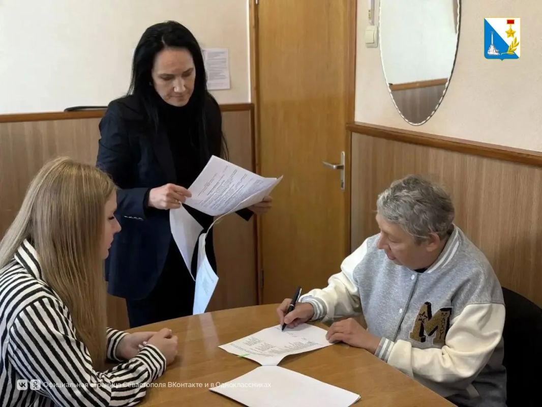 В Севастополе пожилые люди могут найти семью вместо интерната В Севастополе пожилые люди могут найти семью вместо интерната
