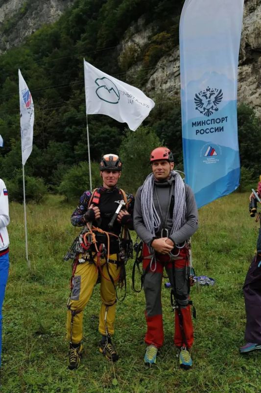 Севастопольский спасатель завоевал серебро на заключительном этапе Кубка России Севастопольский спасатель завоевал серебро на заключительном этапе Кубка России