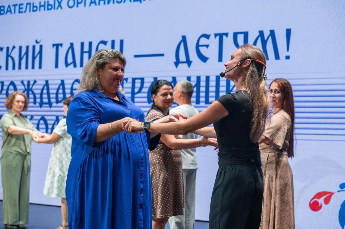 Русский танец — детям: возрождаем традиции в детском саду! Русский танец — детям: возрождаем традиции в детском саду!