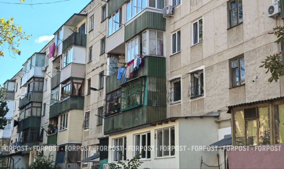 В Севастополе реализуется региональная программа капитального ремонта многоквартирных домов, которая охватывает фасады, крыши, фундаменты, подвалы и лифтовое хозяйство В Севастополе реализуется региональная программа капитального ремонта многоквартирных домов, которая охватывает фасады, крыши, фундаменты, подвалы и лифтовое хозяйство
