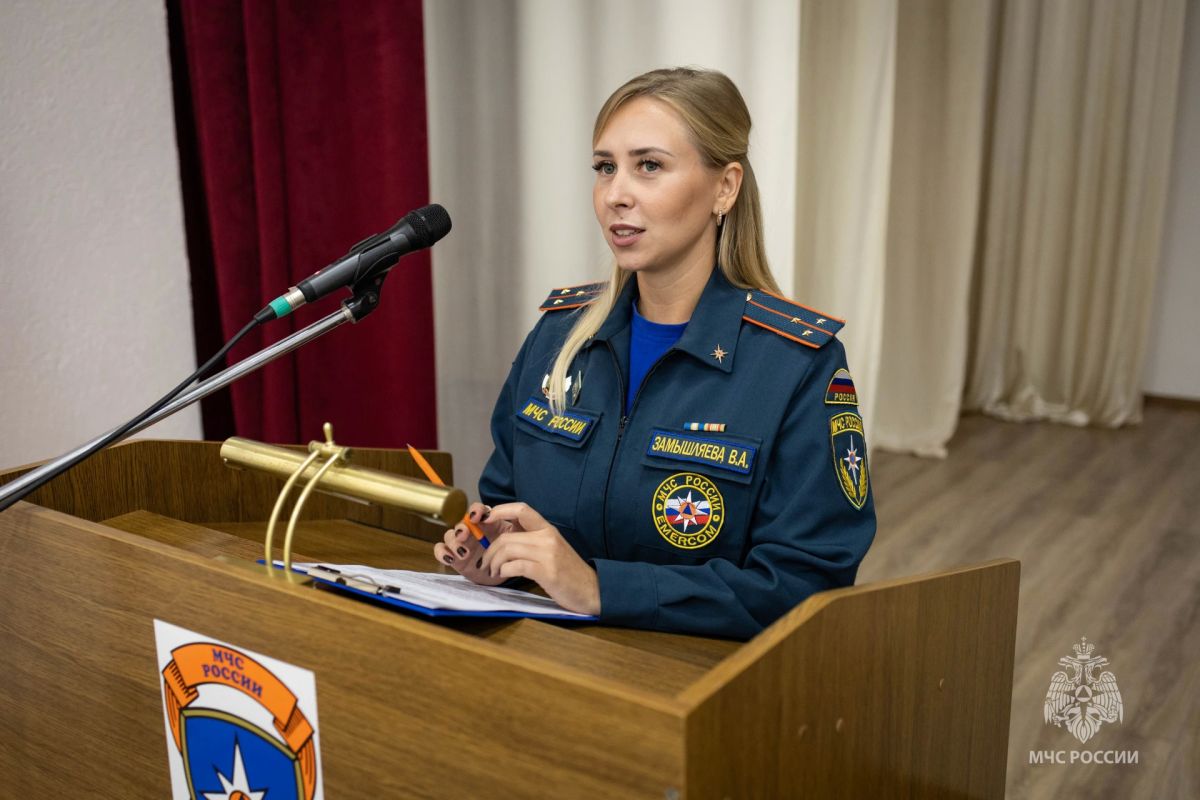 Инструкторско-методическое занятие провели в МЧС России по Севастополю Инструкторско-методическое занятие провели в МЧС России по Севастополю