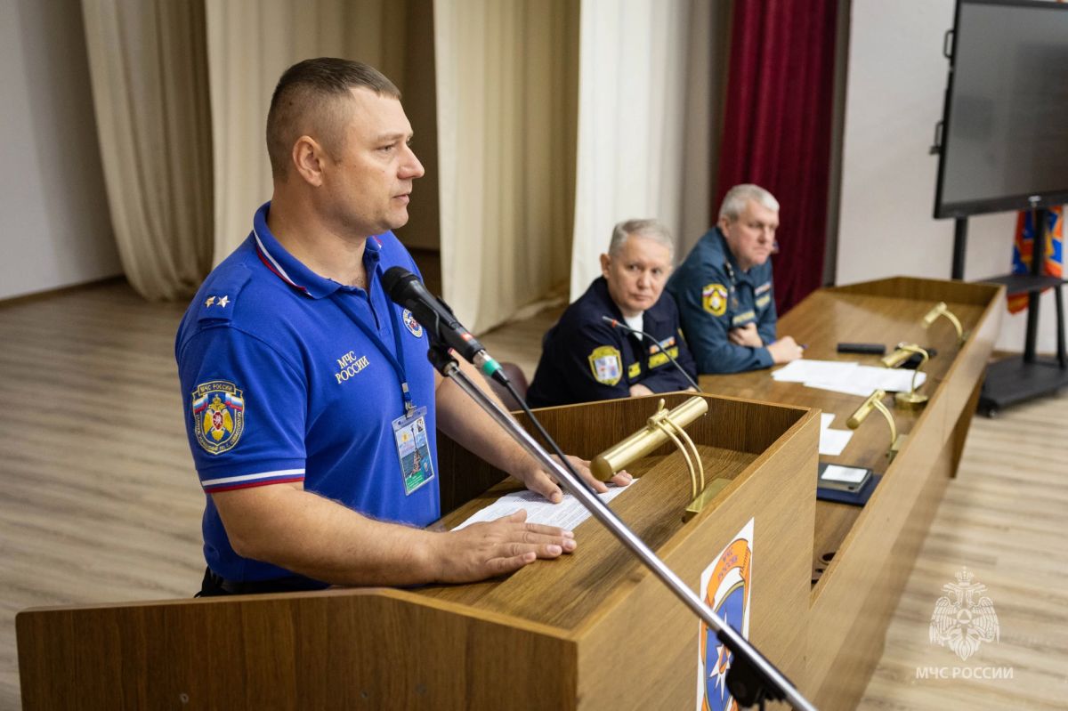Инструкторско-методическое занятие провели в МЧС России по Севастополю Инструкторско-методическое занятие провели в МЧС России по Севастополю