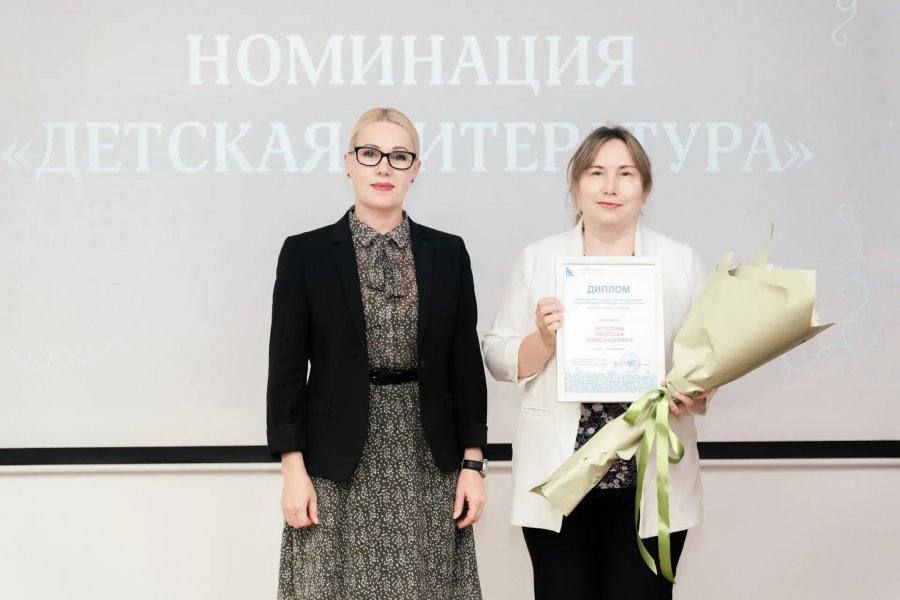 Литературную премию имени Льва Толстого вручили в Севастополе в 33-й раз Литературную премию имени Льва Толстого вручили в Севастополе в 33-й раз