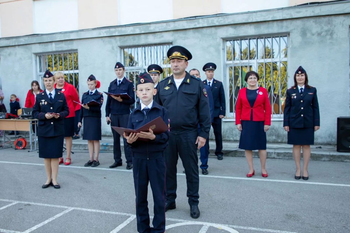 Начальник УМВД России по г.Севастополю генерал-майор полиции Сергей Сигунов принял участие в церемонии приведения к Обещанию и Клятве кадет органов внутренних дел Начальник УМВД России по г.Севастополю генерал-майор полиции Сергей Сигунов принял участие в церемонии приведения к Обещанию и Клятве кадет органов внутренних дел