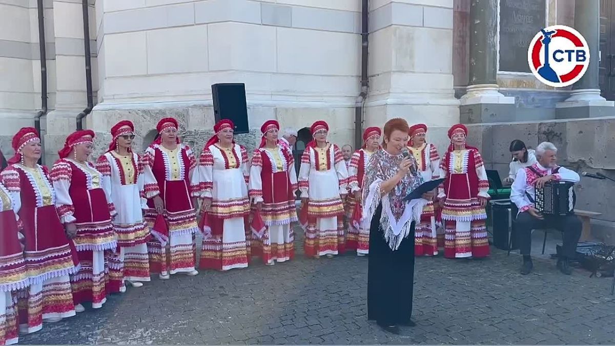 Добрые дела объединяют: в Севастополе прошла Покровская ярмарка Домашняя выпечка, изделия ручной работы, творческие мастер-классы и душевная атмосфера – всё это ждёт гостей благотворительной ярмарки во Владимирском соборе –...