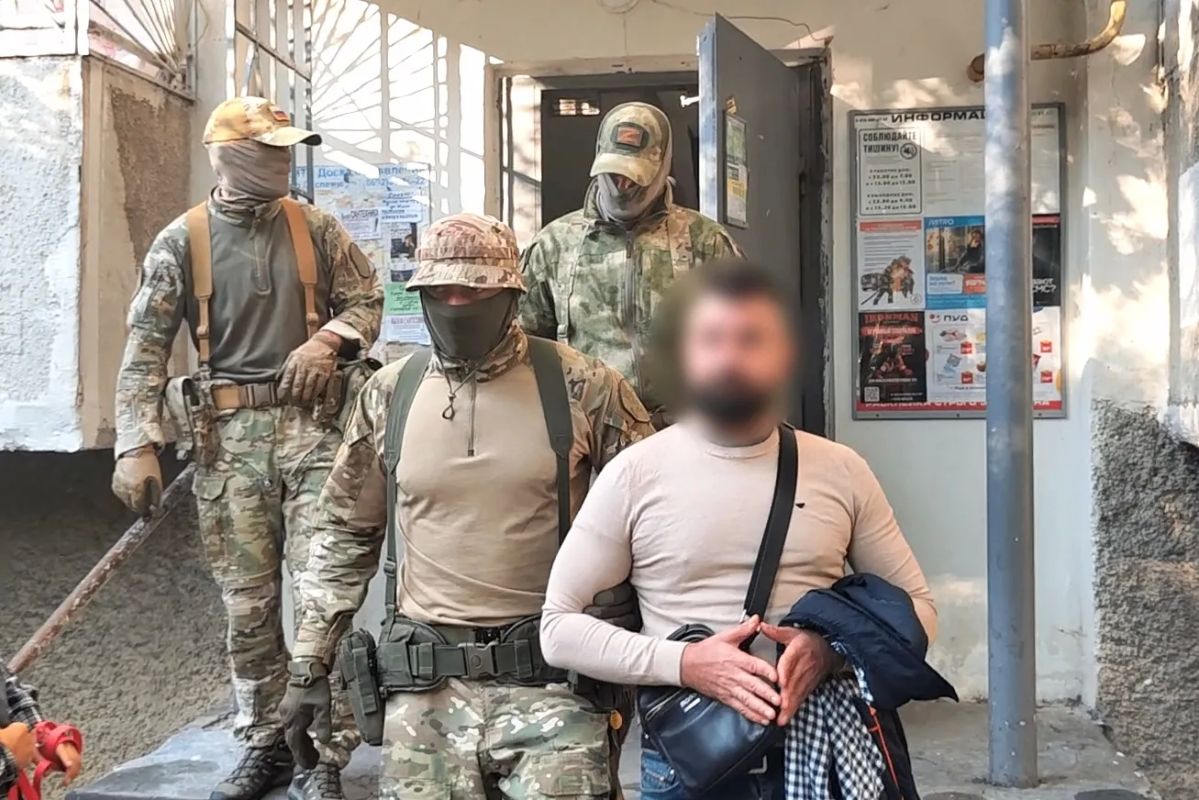 С учетом позиции прокуратуры Гагаринского района города Севастополя суд заключил под стражу директора юридической фирмы, обвиняемого в мошенничестве С учетом позиции прокуратуры Гагаринского района города Севастополя суд заключил под стражу директора юридической фирмы, обвиняемого в мошенничестве
