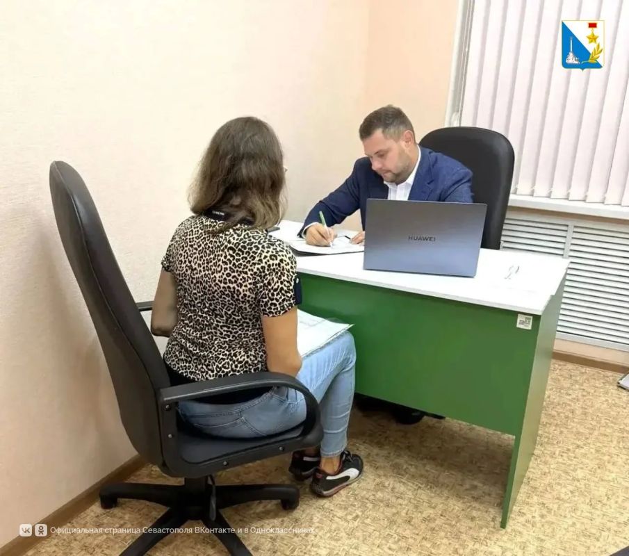 В семейном МФЦ прошла бесплатная юридическая консультация В семейном МФЦ прошла бесплатная юридическая консультация