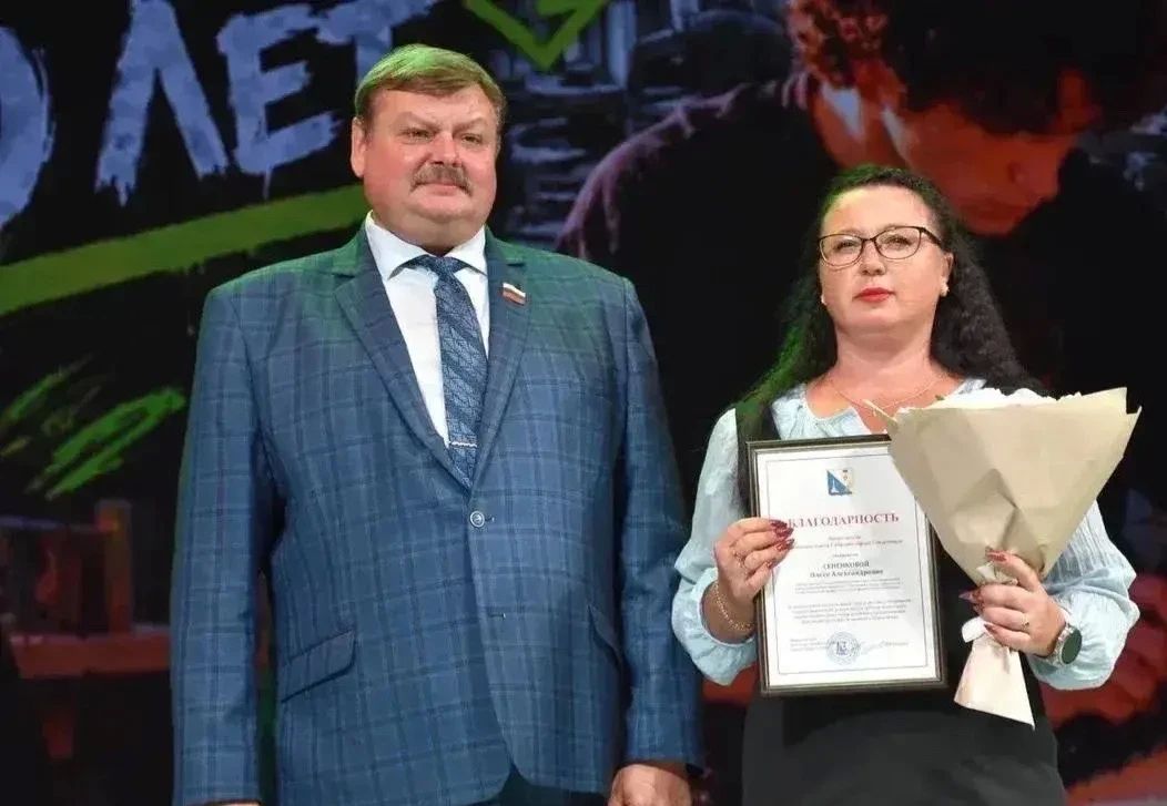 Севастопольский художественный колледж отмечает 80-летие Севастопольский художественный колледж отмечает 80-летие