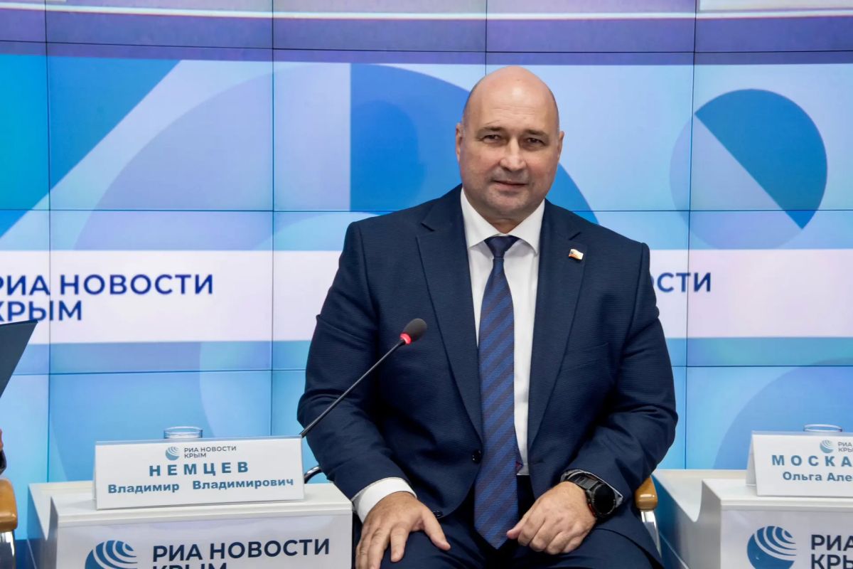Владимир Немцев: Сегодня между прессцентром «РИА Новости Крым» в Симферополе и Московским прессцентром «РИА Новости» состоялся телемост, посвящённый презентации монографии «Черноморские рубежи России» Владимир Немцев: Сегодня между прессцентром «РИА Новости Крым» в Симферополе и Московским прессцентром «РИА Новости» состоялся телемост, посвящённый презентации монографии «Черноморские рубежи России»