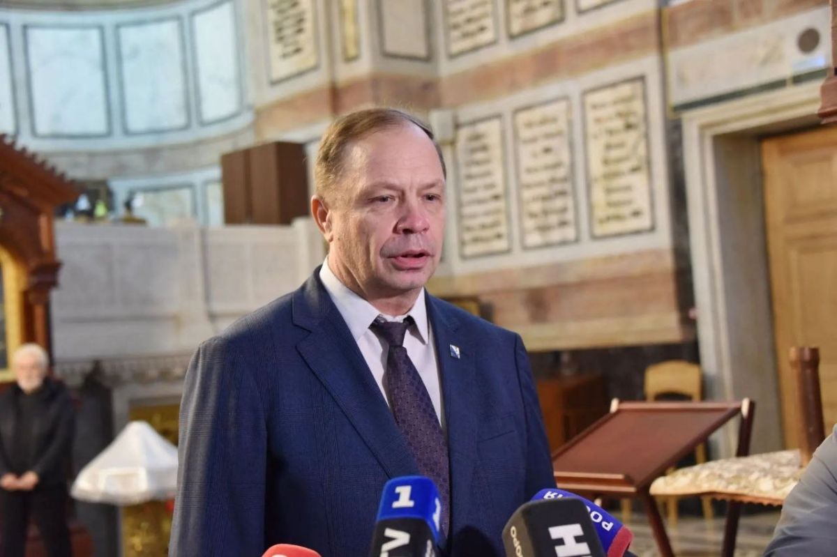 Александр Кулагин: Во Владимирском соборе - усыпальнице адмиралов почтили память Владимира Алексеевича Корнилова - выдающегося защитника Севастополя Александр Кулагин: Во Владимирском соборе - усыпальнице адмиралов почтили память Владимира Алексеевича Корнилова - выдающегося защитника Севастополя