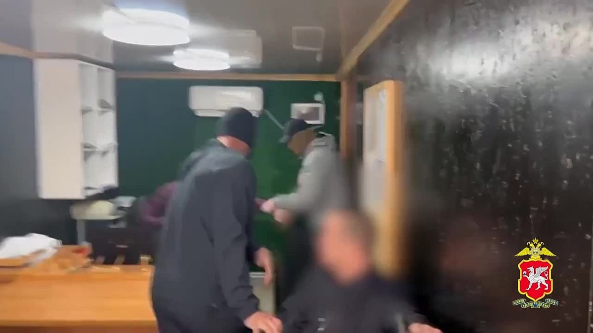Экс-чиновники лесхоза в Крыму отправятся в колонию за миллионную взятку