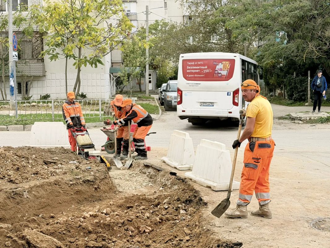 На улице Казачья обустраиваем разворотное кольцо для общественного транспорта На улице Казачья обустраиваем разворотное кольцо для общественного транспорта