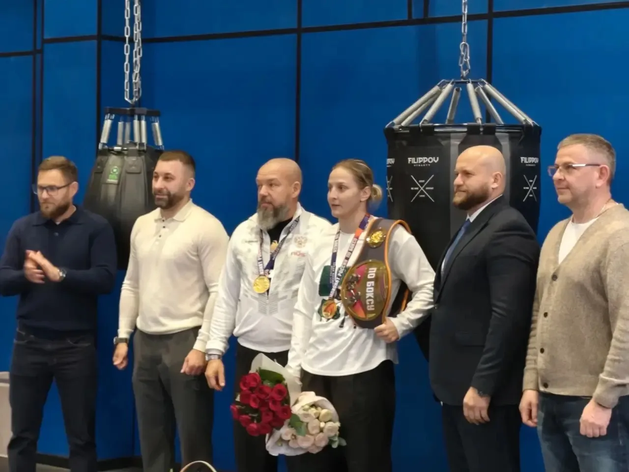 Спортсменка Елена Гапешина вернулась в Севастополь после победы на XXVII чемпионате России по боксу среди женщин